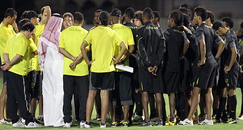صداع في الاتحاد بسبب كريري .. والمحضار يرفض التراجع عن استقالته